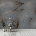 Papier peint panoramique de lignes ondulées grises et cuivrées dans un salon contemporain
