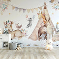 Fresque murale aquarelle avec animaux, tipi et fanions dans une chambre d'enfant