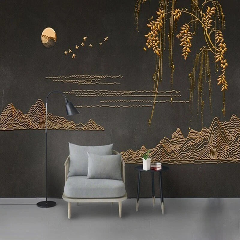 Papier peint panoramique montagnes dorées et saule sur fond noir dans un salon