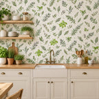 Papier peint motif herbes aromatiques aquarelle vertes sur fond crème dans une cuisine