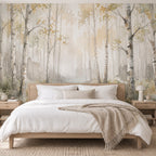 Papier peint panoramique forêt de bouleaux aquarelle beige derrière un lit en bois clair